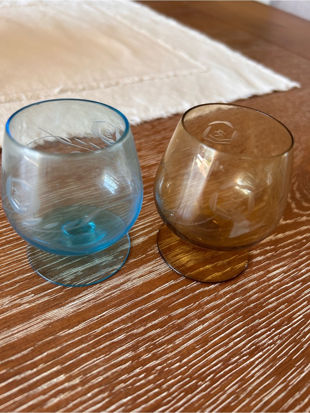 Pair of Vintage Pristine Small Cordial Glasses